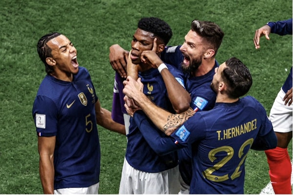 tchouameni-1 Tchouameni đá trung vệ