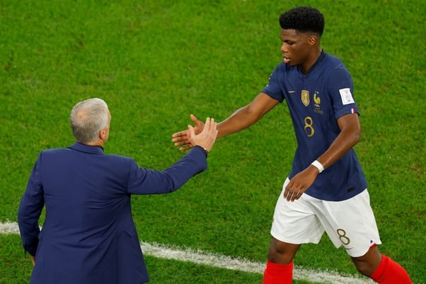 tchouameni Tchouameni đá trung vệ